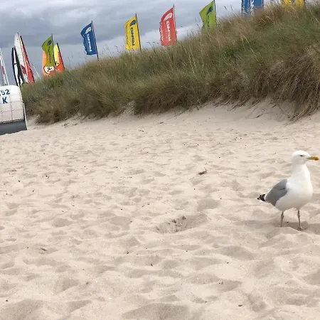 Strandhaus Am Yachthafen - Whg. 5 - 1. Stock, Mitte. Komfortwohnung Mit See/hafenblick Und Kostenlosem Strandkorb - #124394